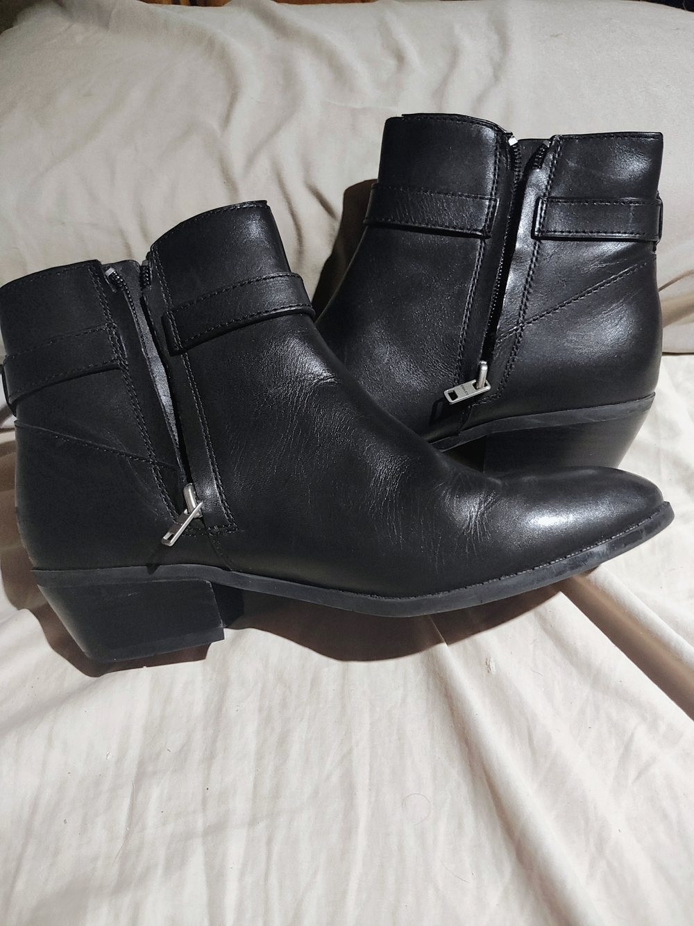 Women's Coach Dylan Black Leather Ankle Boots with Signature Accent - Picture 2 of 4